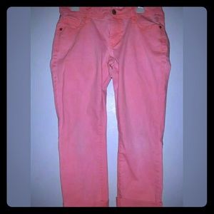 🥳 Old Navy Neon Jean Capri